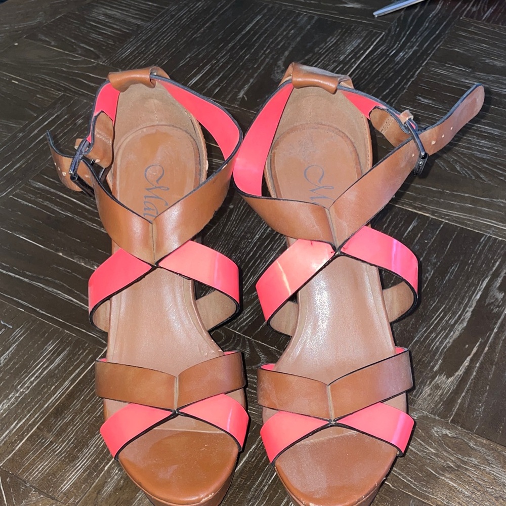 Stylish Brown and Pink Women's Sandals